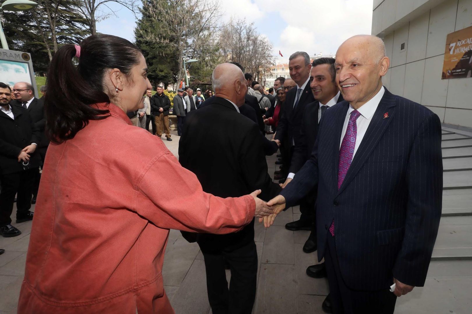 YENİMAHALLE’DE BAYRAM COŞKUYLA KUTLANDI 
