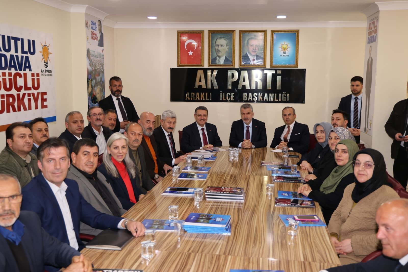 BAŞKAN GENÇ: “ARAKLI’YA YENİ BİR İVME KAZANDIRACAĞIZ” 