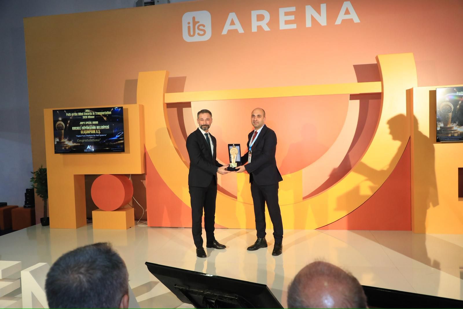 DİJİTAL İKİZ PROJESİ ULAŞIMPARK’A ÖDÜL GETİRDİ 