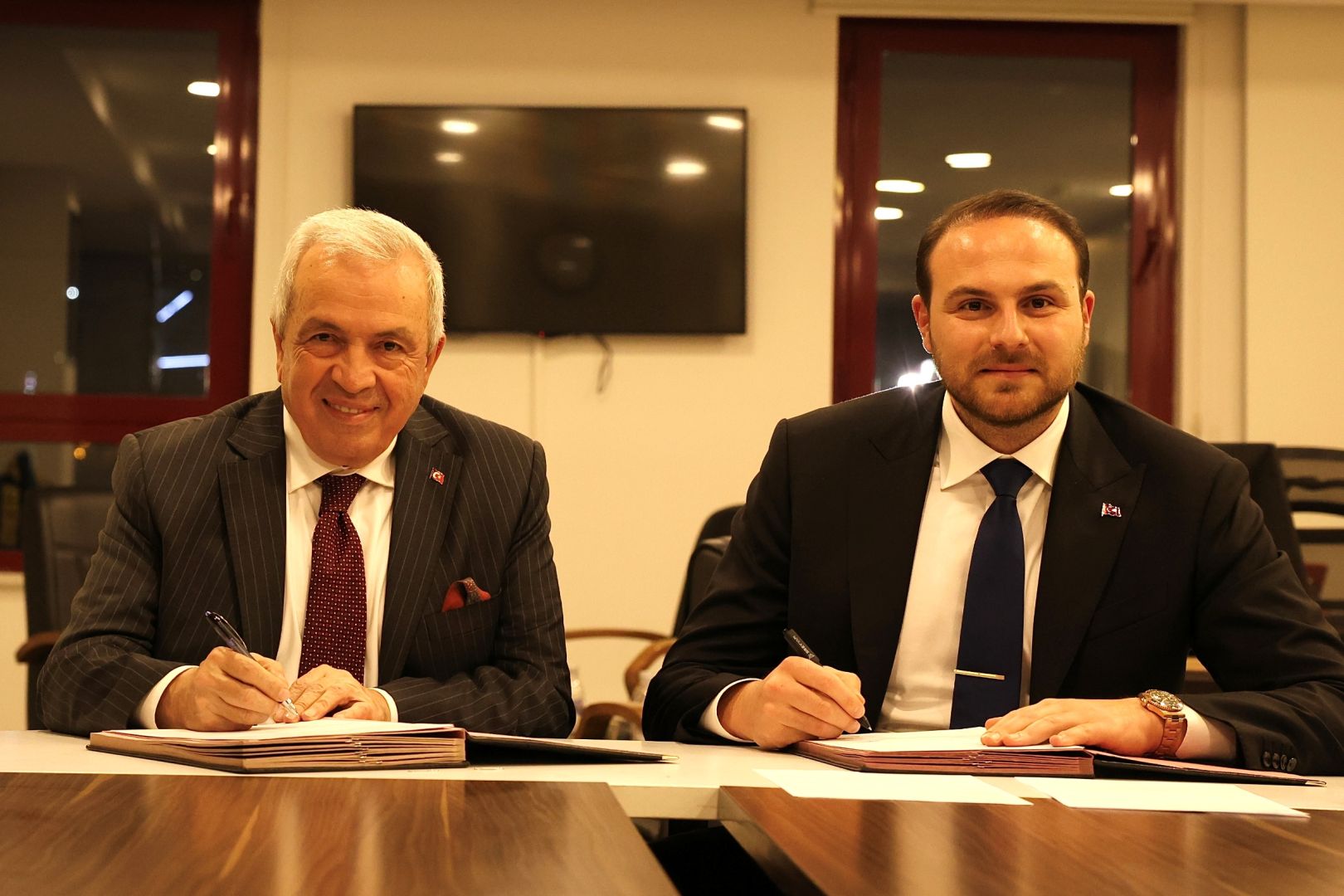 GENÇLER İÇİN YENİ SPOR ALANI 