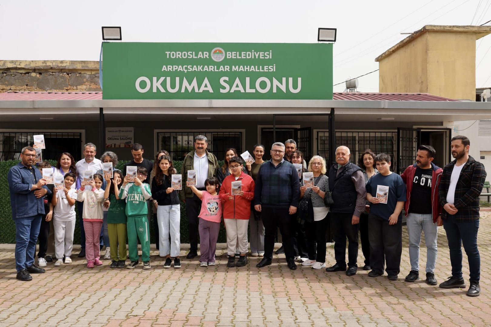 TOROSLAR’DA OKUMA SALONLARI GENÇLER İÇİN YAYGINLAŞIYOR 