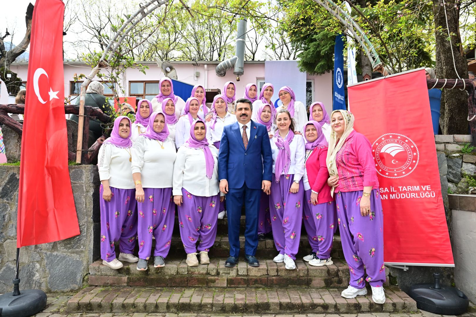 YILDIRIM’DA KADINLARA TAM DESTEK 