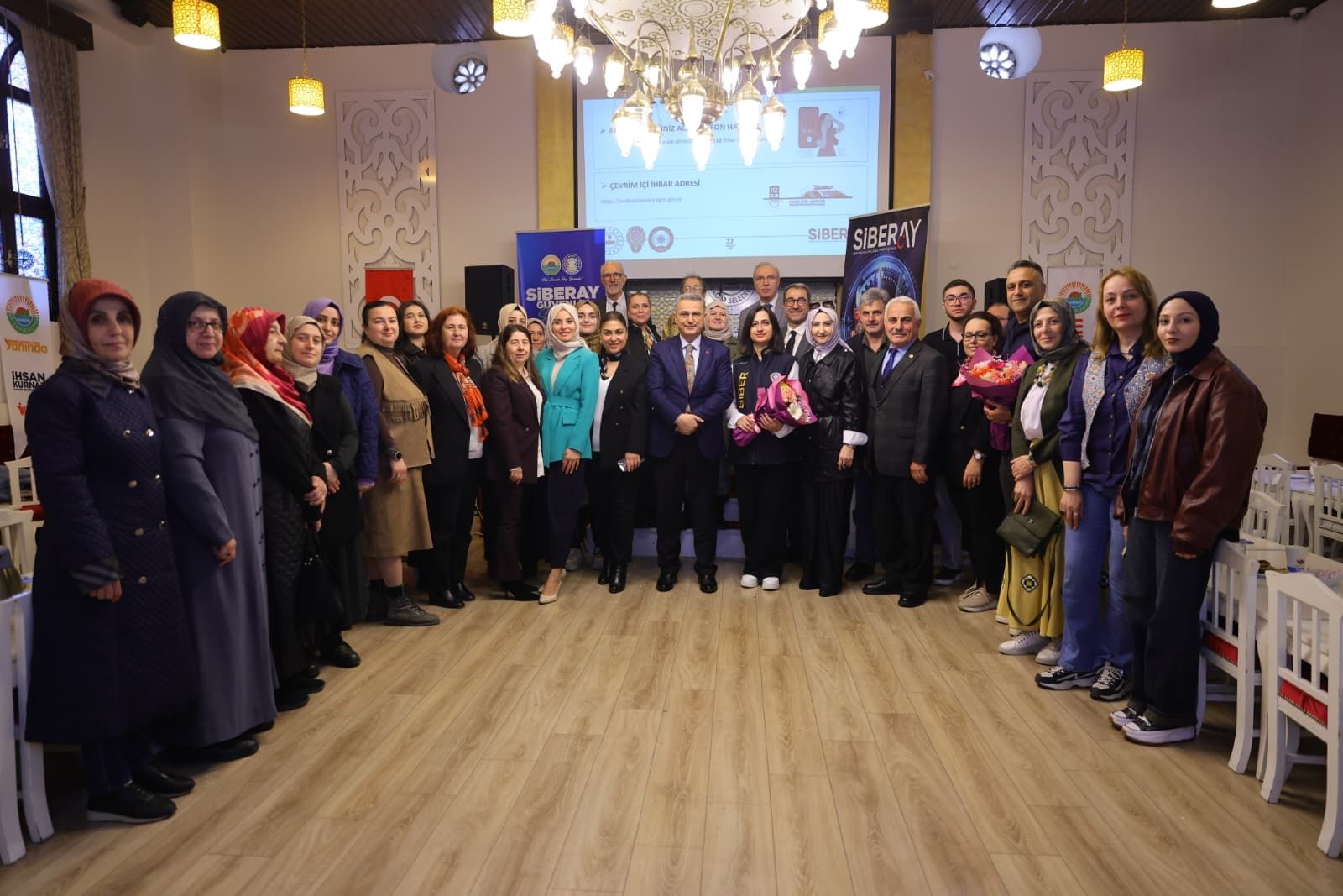 DİJİTAL DÜNYADA GÜVENLİ ADIMLAR