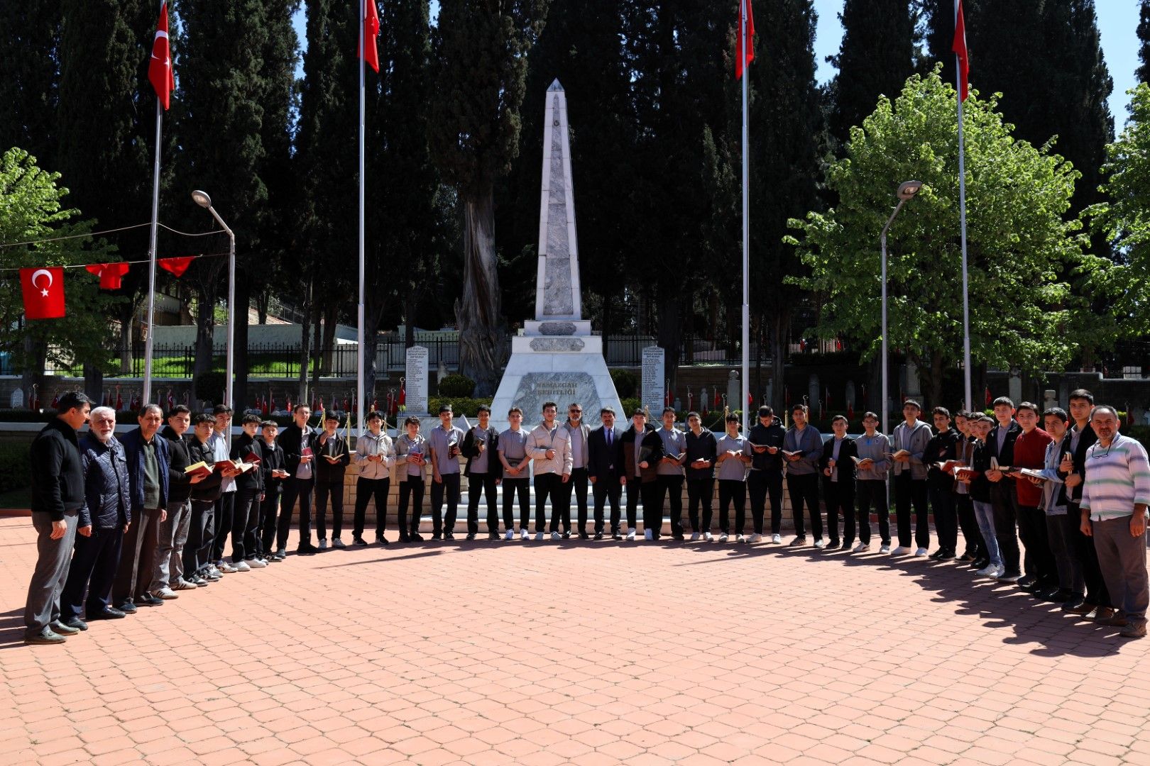 KUT’ÜL AMARE ŞEHİTLERİ İZMİT’TE DUALARLA ANILDI 