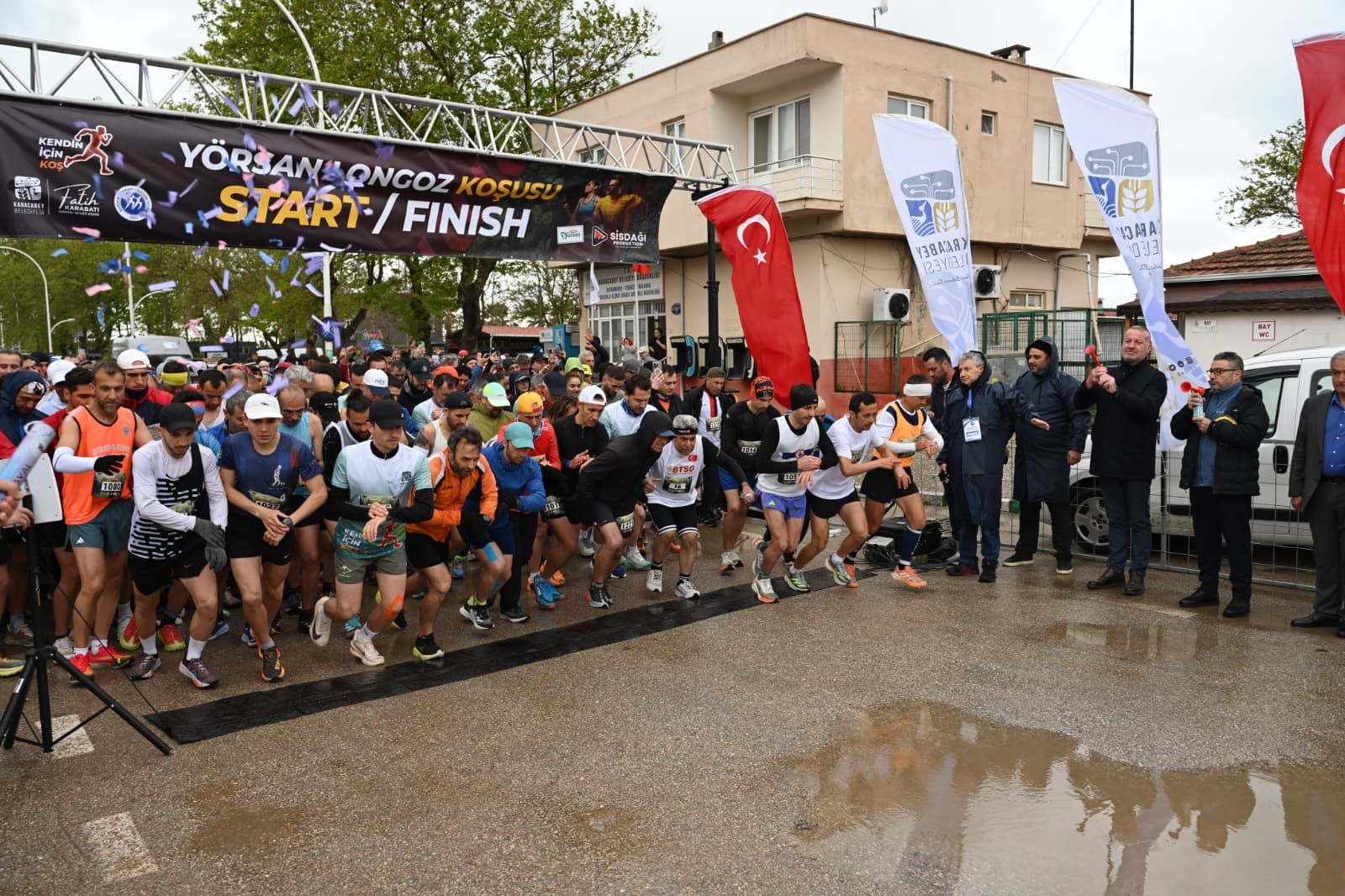SPORCULARDAN YAĞMURA MEYDAN OKUMA