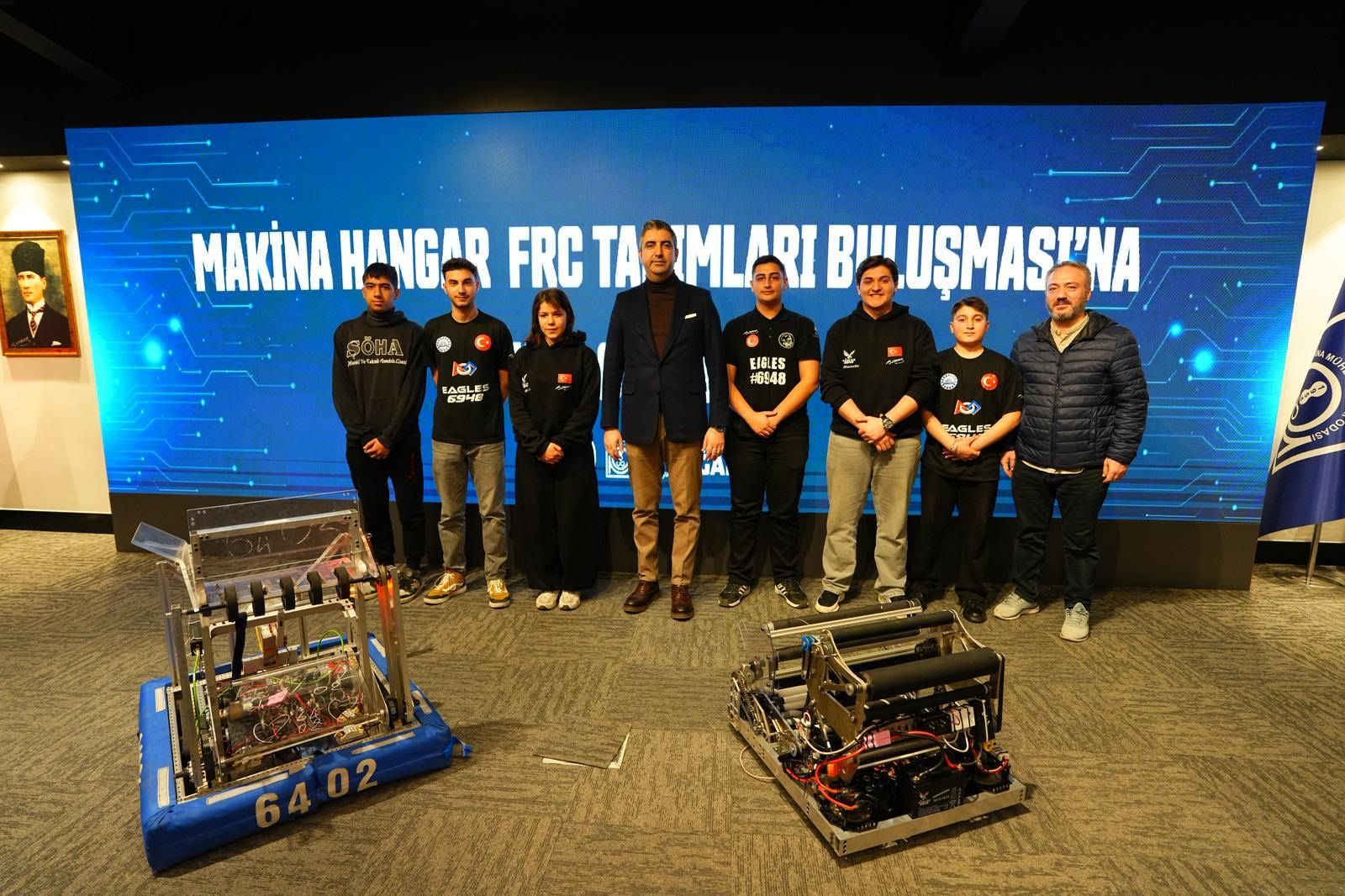 GENÇ MÜHENDİSLER MAKİNA HANGAR’DA 