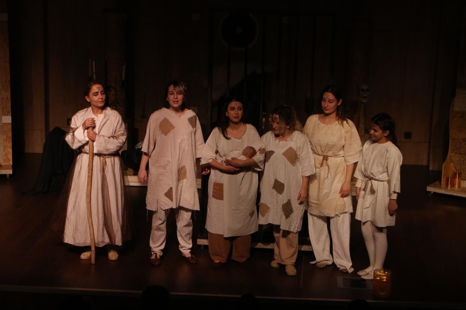 TİYATRO SEVERLER KARTAL’DA BULUŞUYOR 