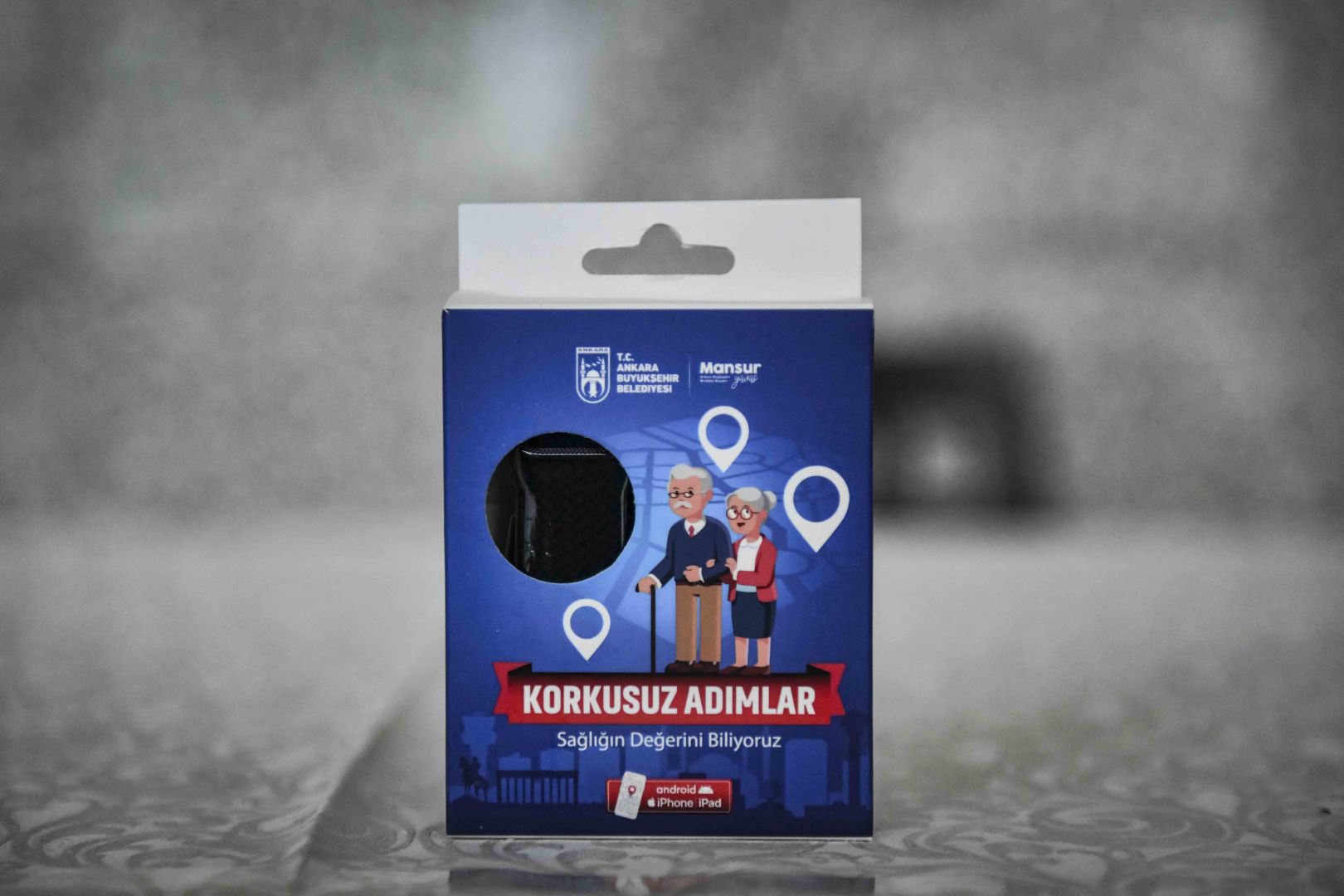 ABB’DEN ALZHEIMER HASTALARINA TAKİP CİHAZI DESTEĞİ 
