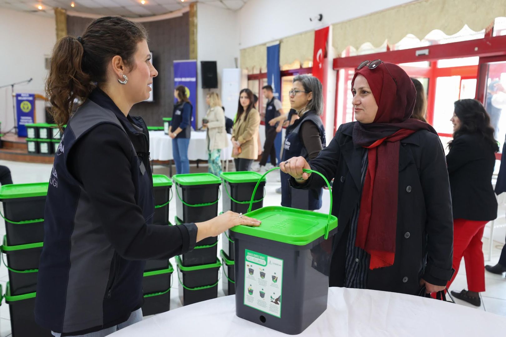 BUCA’DA MUTFAKTAN TOPRAĞA DÖNÜŞÜM BAŞLIYOR 