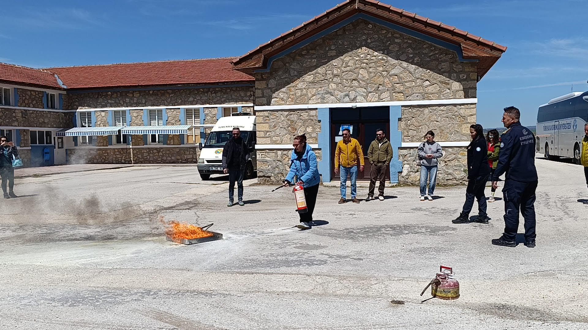 BÜYÜKŞEHİRDEN GÖNÜLLÜLERE  KAPSAMLI EĞİTİM 