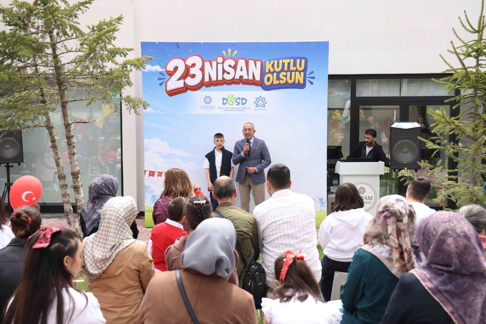 DOSD MERAM’DA 23 NİSAN BİR BAŞKA ÖZEL  