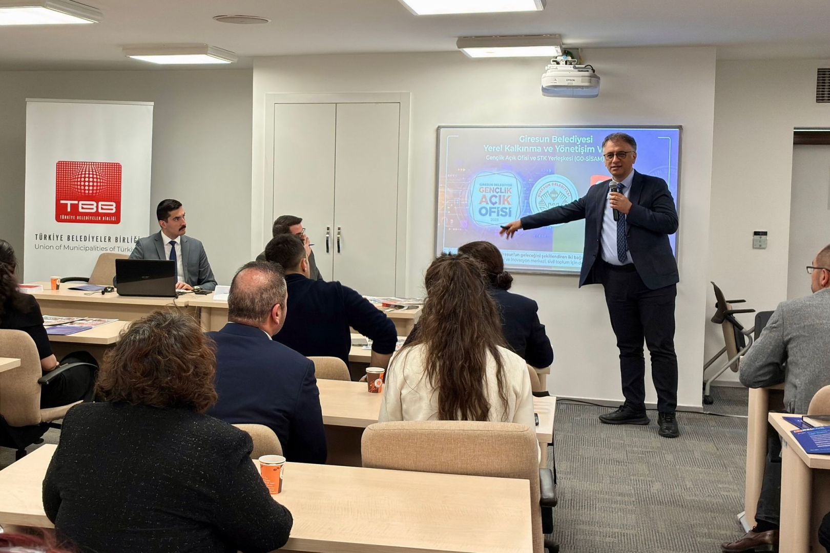 GİRESUN BELEDİYESİ’NİN İKİ PROJESİ TÜRKİYE'YE ÖRNEK OLDU 