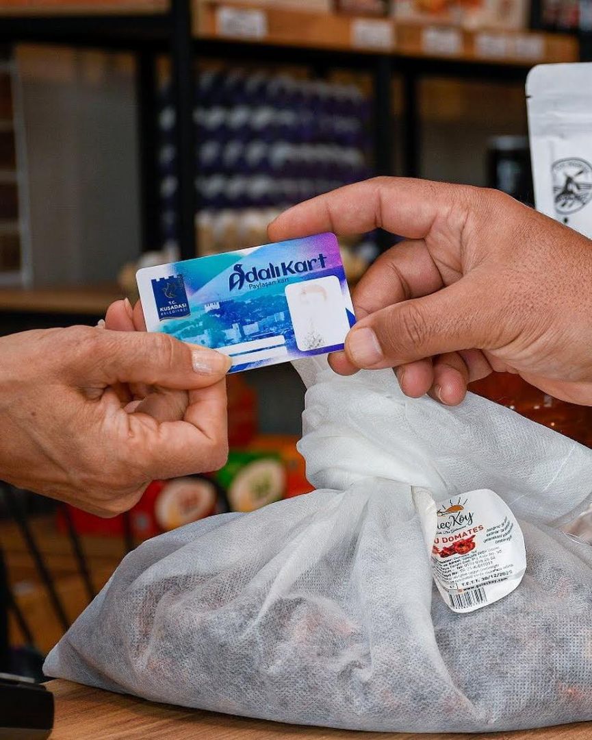 KUŞADASI’NDA ADALI KART İLE İNDİRİM VE AVANTAJ DÖNEMİ 