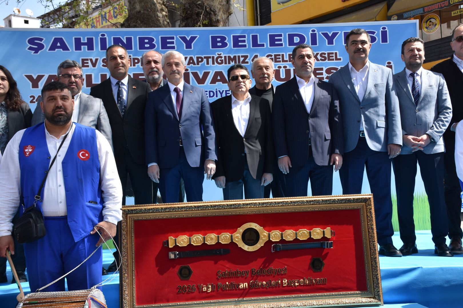 PEHLİVANLAR ŞAHİNBEY’DE ER MEYDANINDA