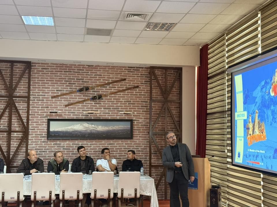 RUSYA VE TÜRKMENİSTAN’DAN GELEN İŞ İNSANLARINA “ERCİYES” SUNUMU 