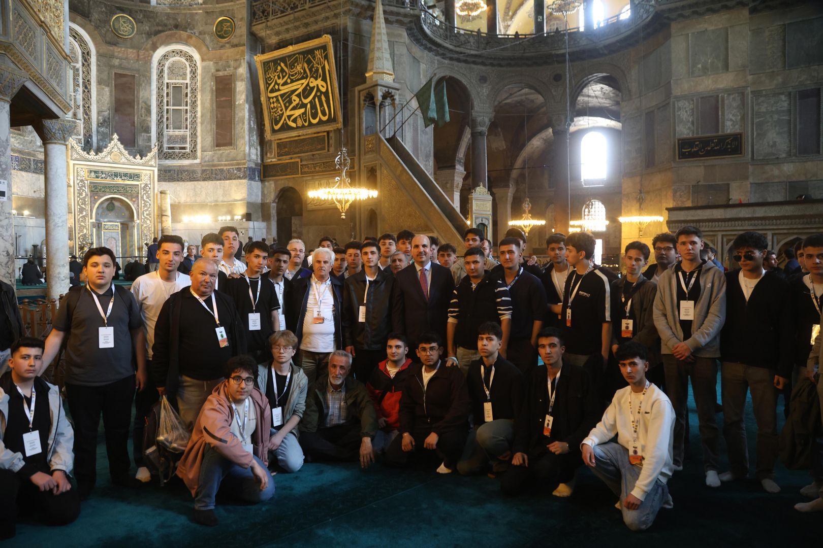 25 BİNİ AŞKIN ÖĞRENCİYE İSTANBUL GEZİSİ