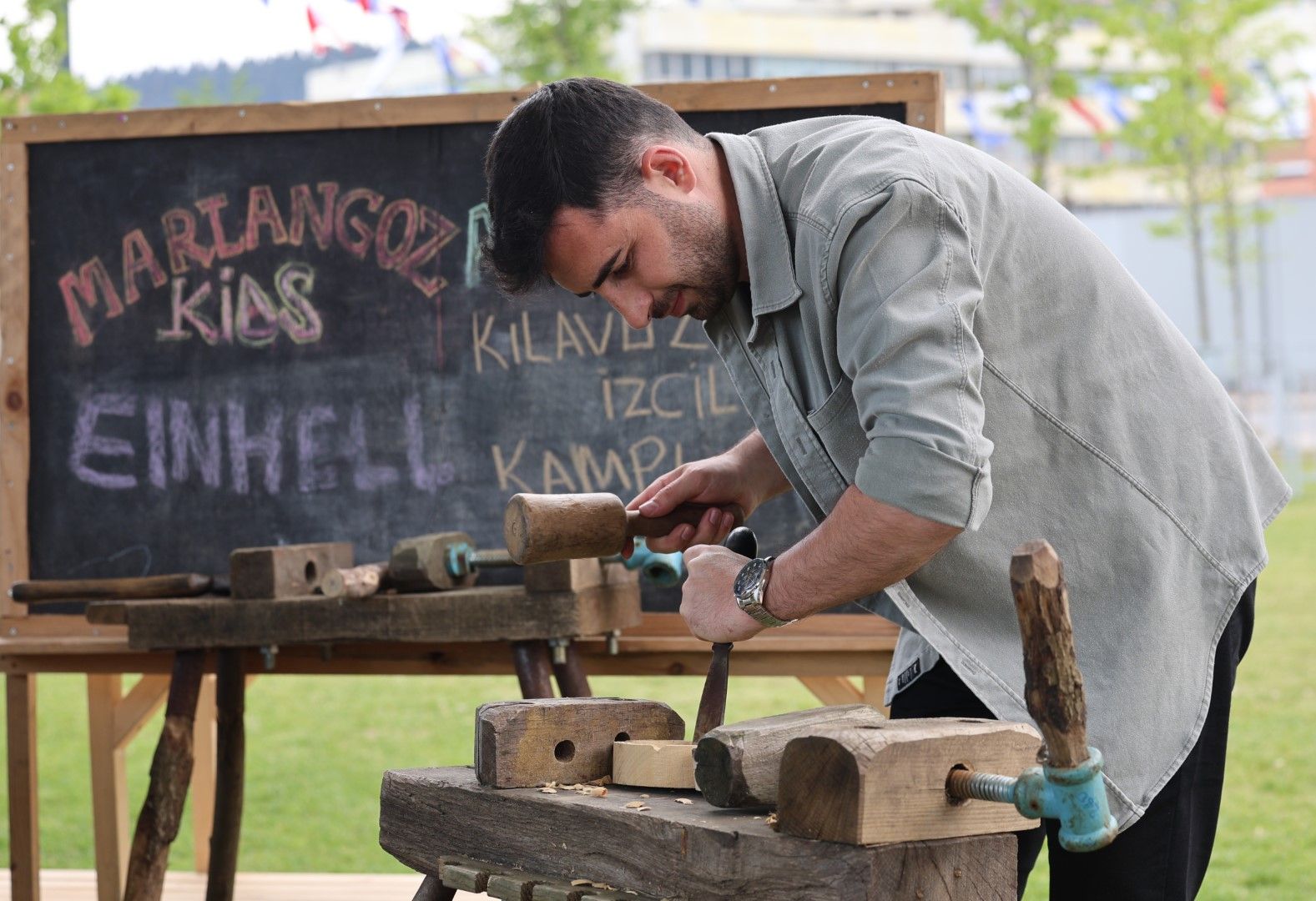 GENÇLERDEN ENFEST’E RENK KATAN ÇALIŞMALAR 