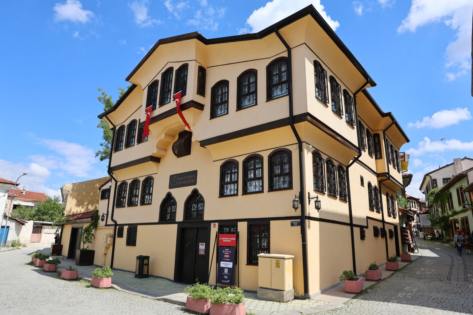 TÜRKİYE’NİN İLK VE TEK OYA MÜZESİ
