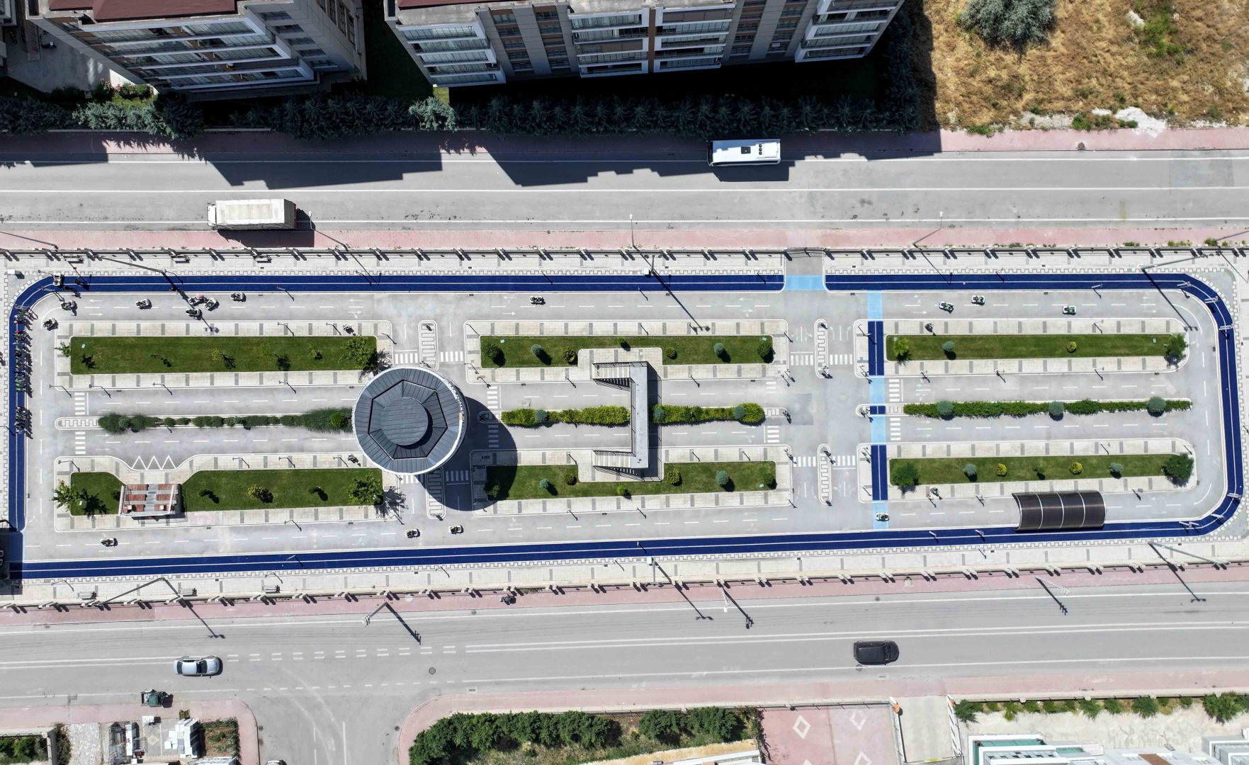8 BİNİ AŞKIN ÖĞRENCİYE TRAFİK DERSİ