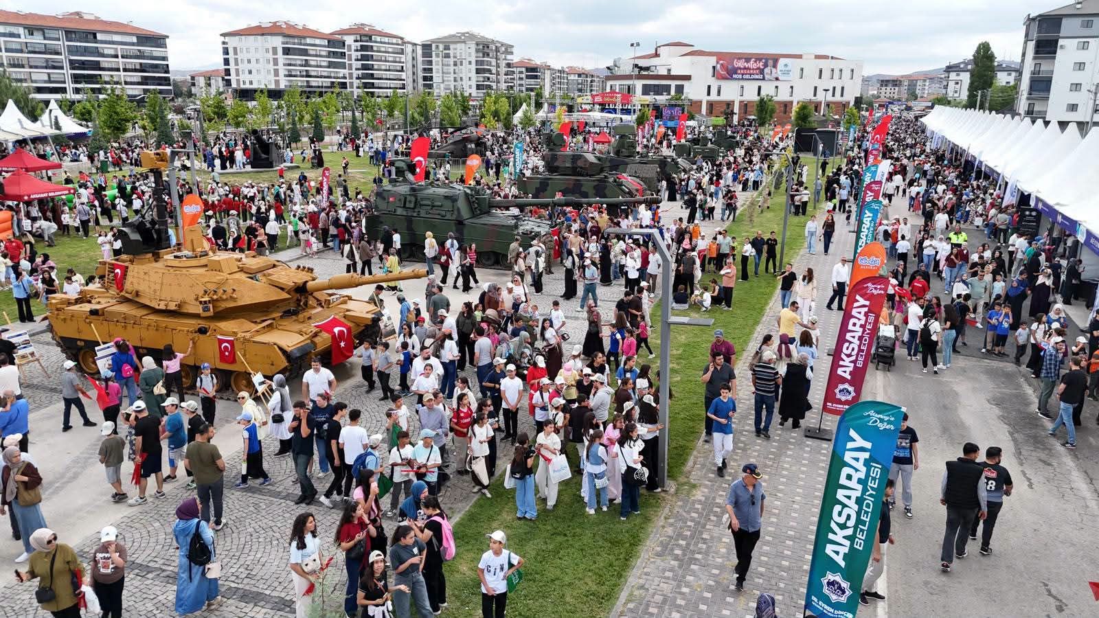 BİLİMFEST AKSARAY BİNLERCE KİŞİYİ TEKNOLOJİ İLE BULUŞTURUYOR 