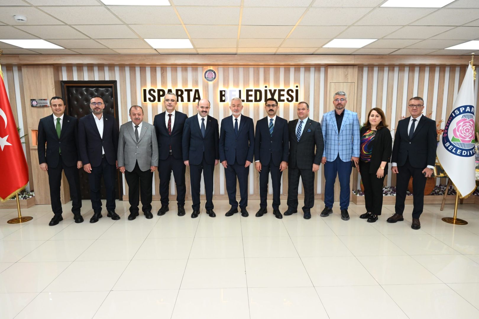 “PIRIL PIRIL BİR İL OLUŞTURMUŞ” 