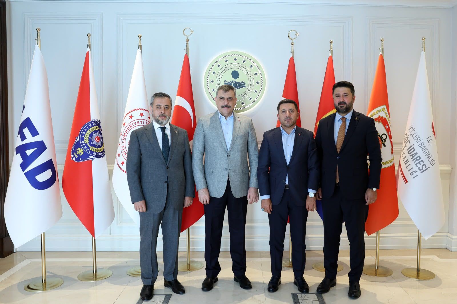 BAŞKAN ARI VE NEVŞEHİR HEYETİ İÇİŞLERİ BAKANLIĞI’NDA 