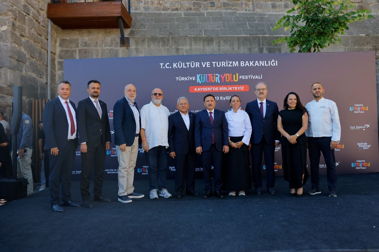 KAYSERİ’DE 9 GÜNLÜK KÜLTÜR VE SANAT ŞÖLENİ BAŞLADI